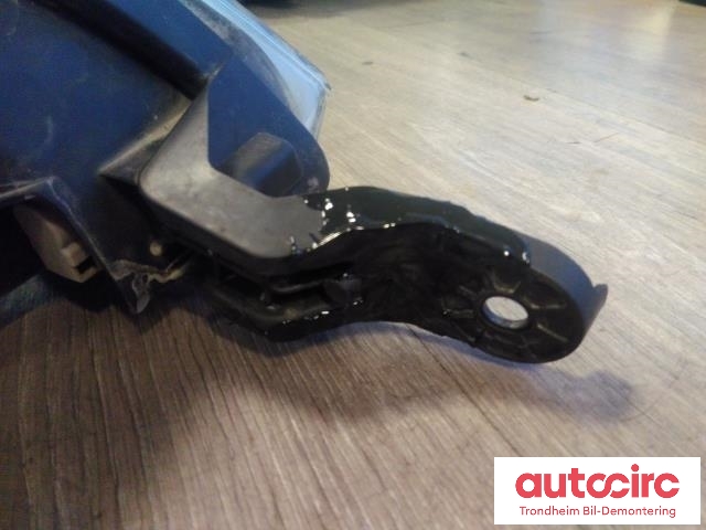 Frontlykt venstre halogen til Citroën Jumpy 2007-2016 (Type II)  (VALEO|6208L0|89902605|1401368180)