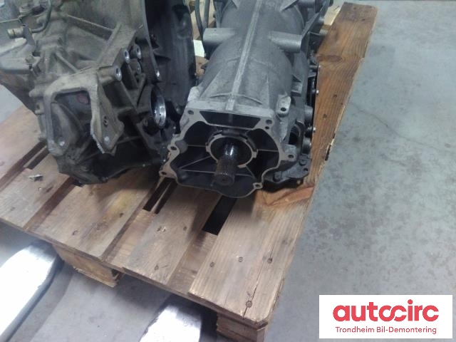 Girkasse 4WD hovedkasse til BMW 3-Serie 2012-2018 (F30/F31/F34) (F30/F31/F34) (ZF|24 00 9 487 559|24 00 8 638 282|8HP45Z)