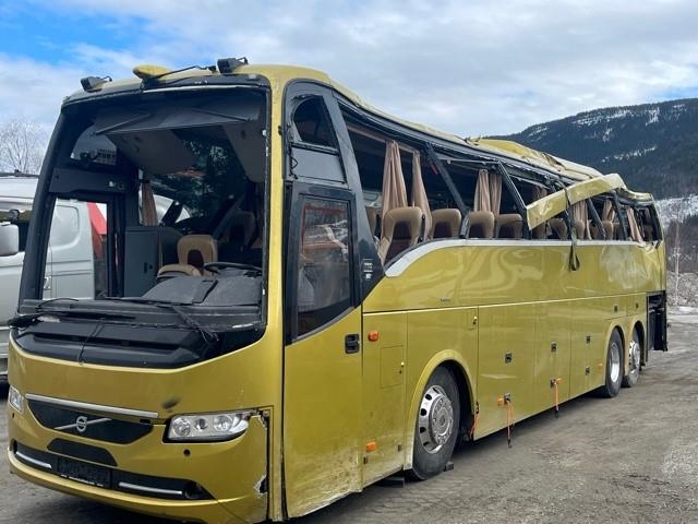 Buss Volvo 9900 2013-->> (Versjon 3) (Versjon 3), Motorkode: D11K460, Girkassekode: AT2412F