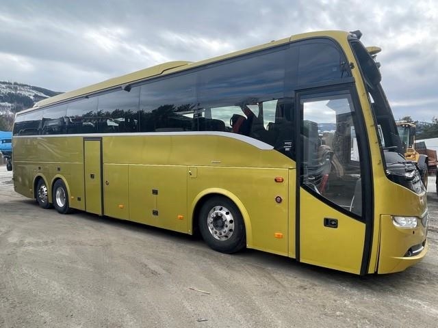 Buss Volvo 9900 2013-->> (Versjon 3) (Versjon 3), Motorkode: D11K460, Girkassekode: AT2412F