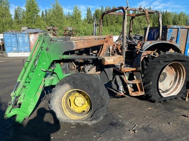 Traktor John Deere 6320 0-->> , Motorkode: 4045TL071, Girkassekode: 