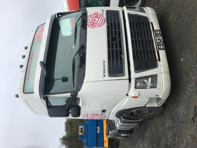 Lastebil Volvo FH 2002-2008 (Versjon 2) (Versjon 2), Motorkode: D16E580, Girkassekode: ATO3112C