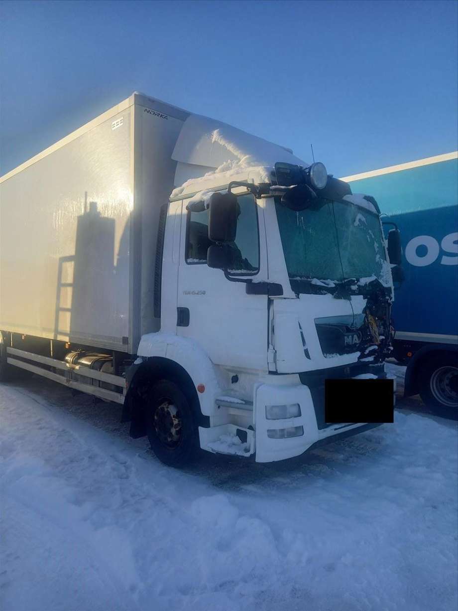 Lastebil MAN TGM 2005-->> , Motorkode: , Girkassekode: 12 AS 1210 10
