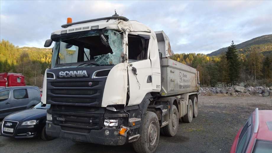 Lastebil Scania PGRT-Serie R 2003-2015 , Motorkode: DC16 102 L01, Girkassekode: GRSO905R