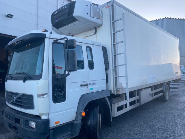 Lastebil Volvo FL 1996-2005 , Motorkode: D6B250, Girkassekode: R800