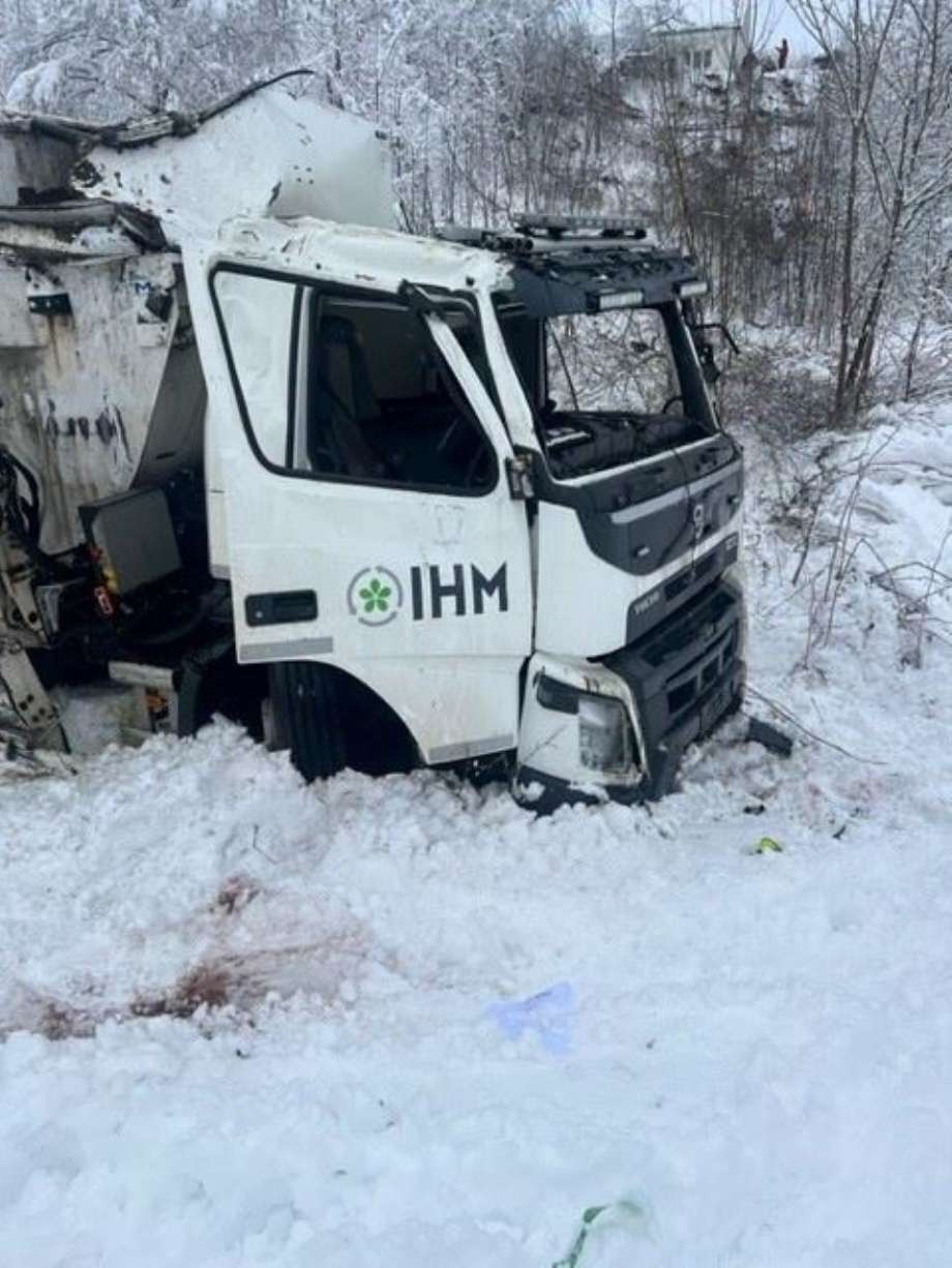 Lastebil Volvo FMX II, 2013->>  delebil , Motorkode: D13K460, Girkassekode: AT2612F