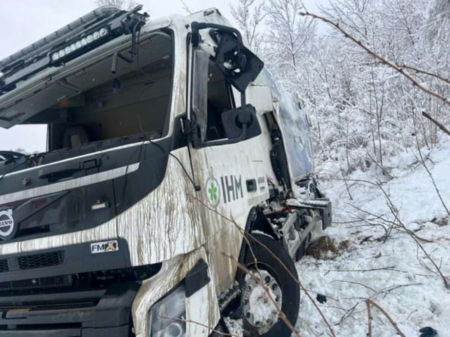 Lastebil Volvo FMX II 2013-->> delebil , Motorkode: D13K460, Girkassekode: AT2612F