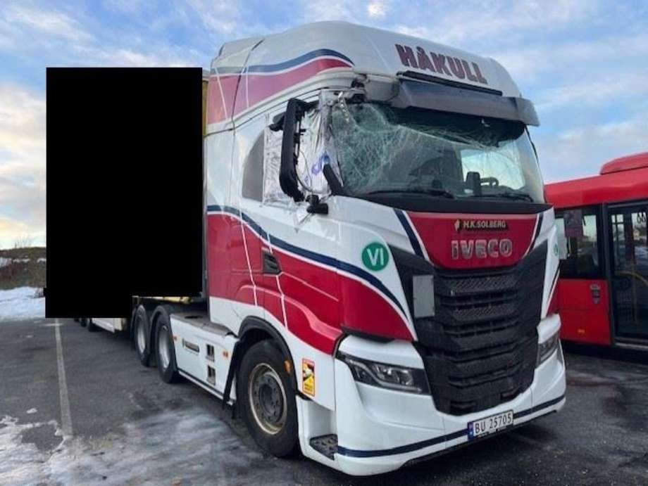 Lastebil Iveco S-way, 2019->>  delebil , Motorkode: F3HGE611A*N