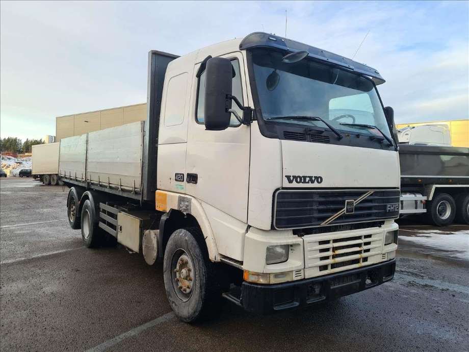 Lastebil Volvo FH 1998-2001 (Versjon 1) (Versjon 1), Motorkode: D12A420, Girkassekode: SR1900