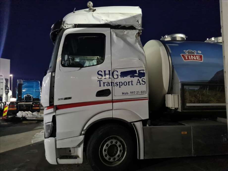Lastebil Mercedes Actros 5 2019-->> , Motorkode: OM473LA.6-4, Girkassekode: G330-12 FE1 C-A1