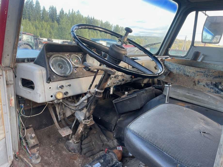Lastebil Volvo F4 0-->> delebil , Motorkode: , Girkassekode: 