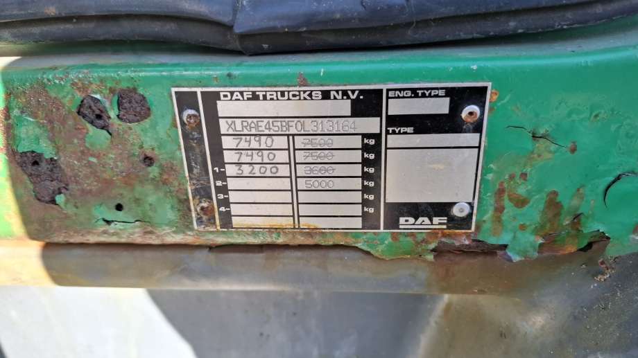 Lastebil DAF LF 2001-->> delebil , Motorkode: , Girkassekode: 