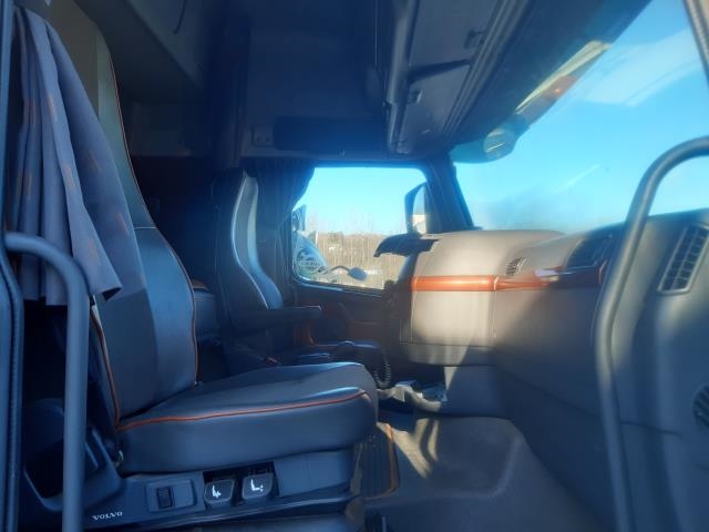 Lastebil Volvo FH 2002-2008 (Versjon 2) (Versjon 2), Motorkode: D16E660, Girkassekode: ATO3112C