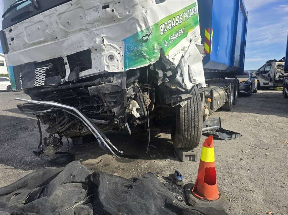 Lastebil Volvo FH 2021-->> (Versjon 5) delebil , Motorkode: G13C460 K5*A, Girkassekode: AT2612F