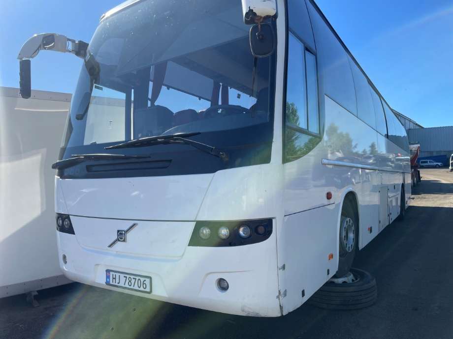 Buss Volvo 9700H, 2002-2007 (versjon 1) delebil , Motorkode: DH12C-420, Girkassekode: VT2412B