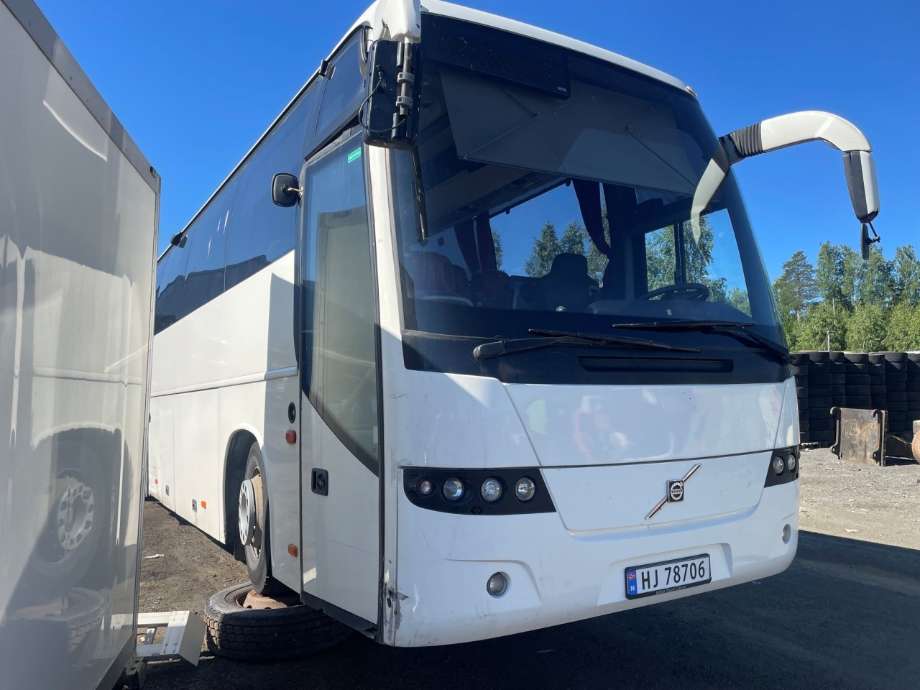 Buss Volvo 9700H 2002-2007 (versjon 1) delebil , Motorkode: DH12C-420, Girkassekode: VT2412B