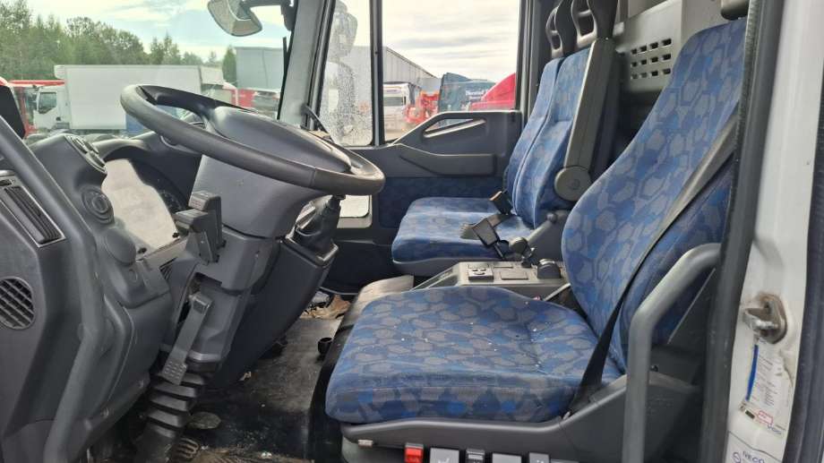 Lastebil Iveco EuroCargo 2002-2008 (Type II) delebil , Motorkode: , Girkassekode: