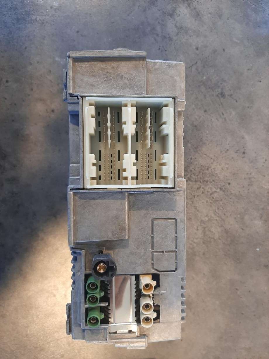 Bilstereo diverse til Lastebil Mercedes Actros 5 2019-->>  (A0144463421|)