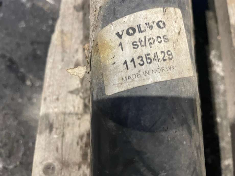 Lastebil, Nedre reaksjons-stagg til Buss Volvo B10B 1990-2002  (VOLVO|1135429|)