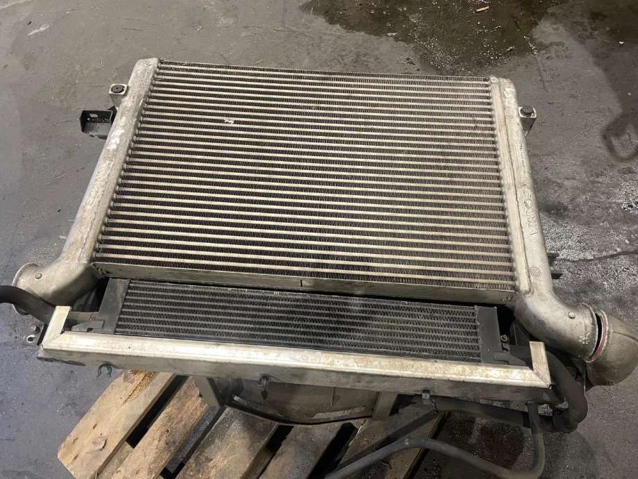 Radiatorpakke til Buss Scania Omniexpress 2007-2015 -340 -340 (SCANIA|1769999|)