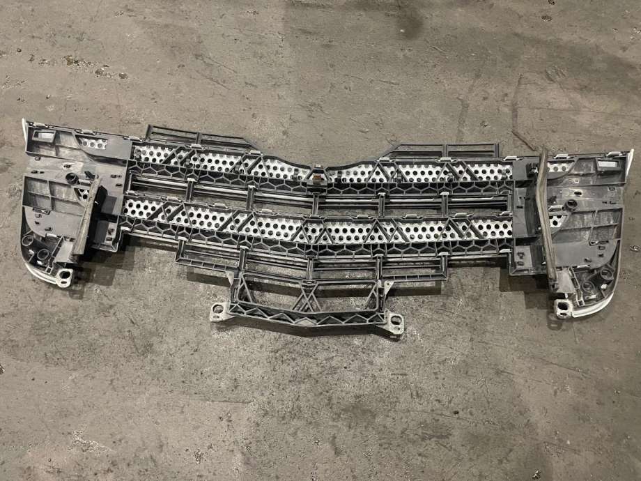Grill til Lastebil Mercedes Actros 5 2019-->>  (MERCEDES-BENZ|)