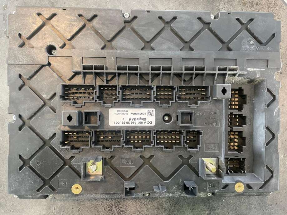 Sikringsboks til Lastebil Mercedes Actros 4 2011-2018  (MERCEDES-BENZ|A0014463658|)