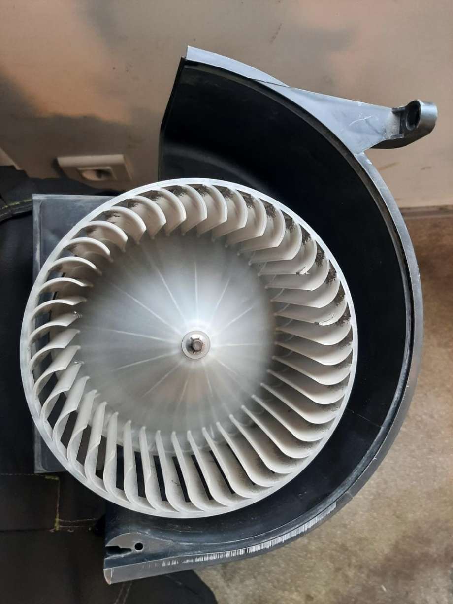 Varmeapparat motor til Lastebil Mercedes Actros 4, 2011-2018  (VALEO MB|A0038307208)