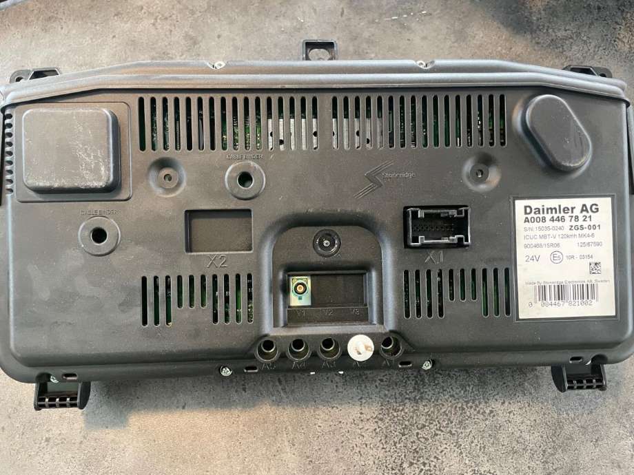 Instrumentpanel til Lastebil Mercedes Actros 4 2011-2018  (MERCEDES-BENZ|A0084467821|)