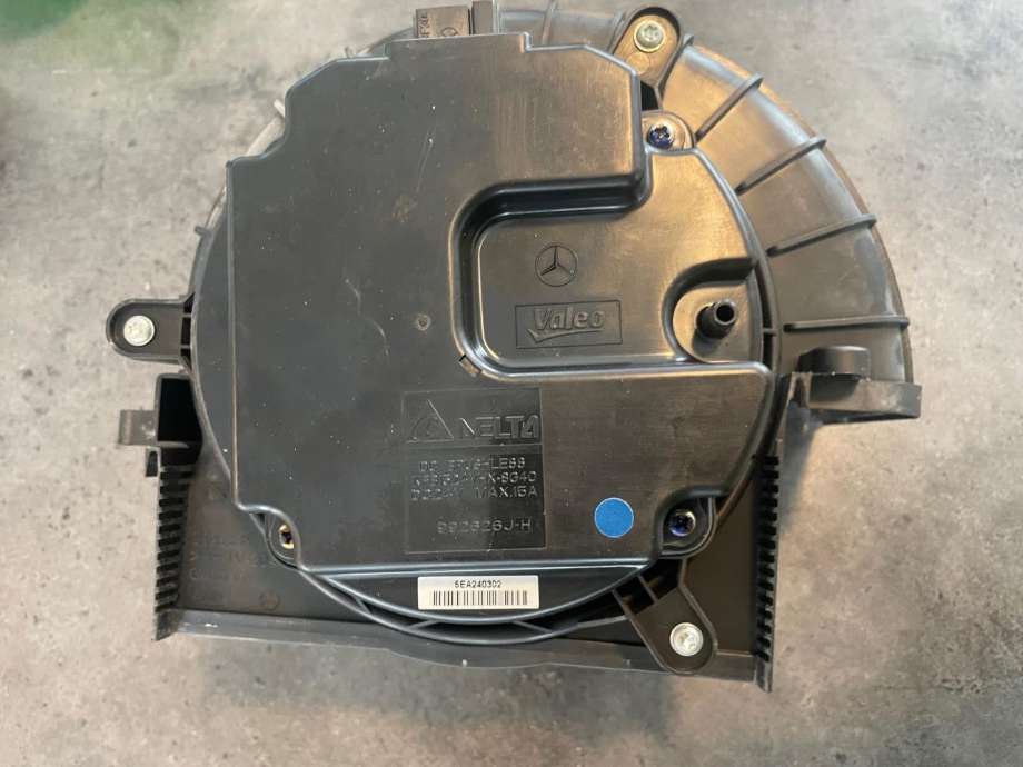 Varmeapparat motor til Lastebil Mercedes Actros 4, 2011-2018  (MERCEDES-BENZ|A0038307208)