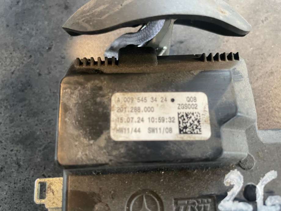 Bryter blink til Lastebil Mercedes Actros 4 2011-2018  (MERCEDES-BENZ|A0095453424|)