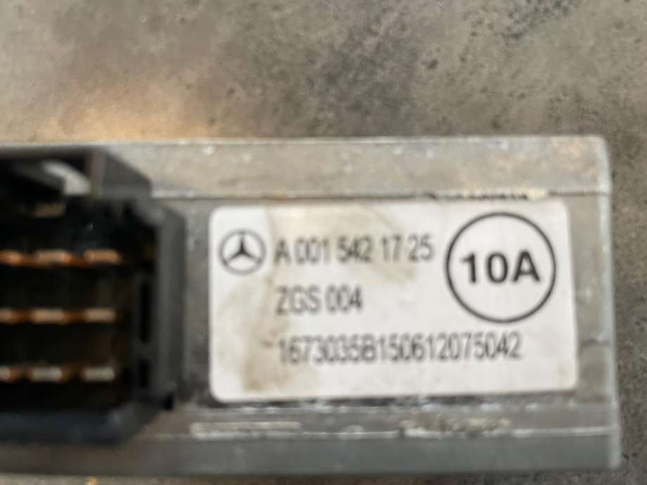Omformer 24/12 V til Lastebil Mercedes Actros 4 2011-2018  (MERCEDES-BENZ|A0015421725|)