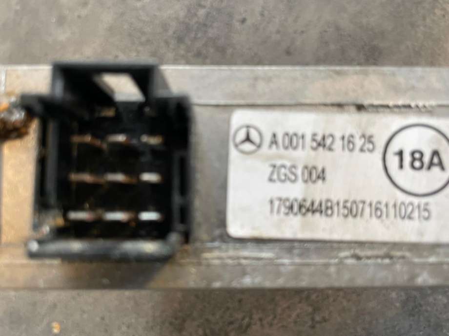 Omformer 24/12 V til Lastebil Mercedes Actros 4 2011-2018  (MERCEDES-BENZ|A0015421625|)