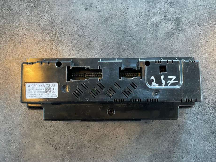 Varmeapparat betjening til Lastebil Mercedes Actros 4 2011-2018  (MERCEDES-BENZ|A9604467328|)