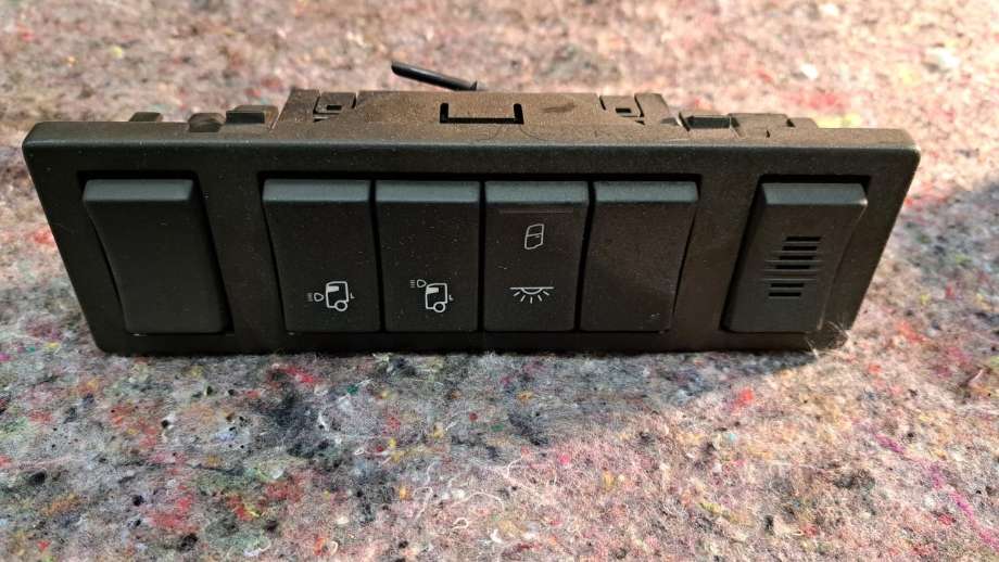 Bryter lys til Lastebil Volvo FMX II, 2013-->>  (VOLVO|)