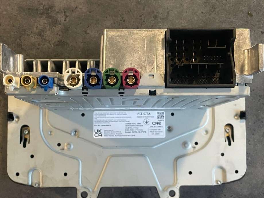 Multimedia display (MCU - Media Controller Unit) til Lastebil Scania LPGRS-Serie G 2018-->>  (SCANIA|3155256|2906948|)