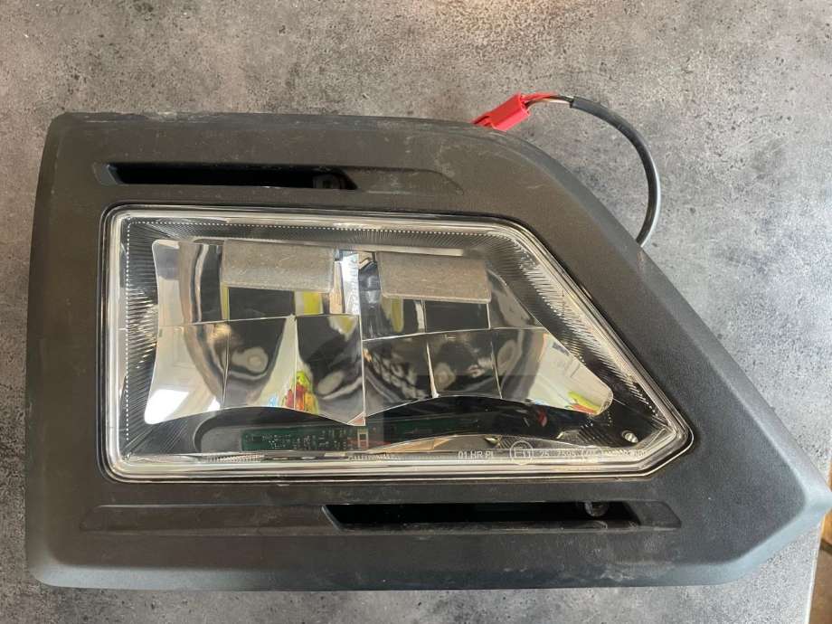 Frontlykt høyre full-LED til Lastebil Scania LPGRS-Serie G, 2018-->>  (SCANIA|2552709)