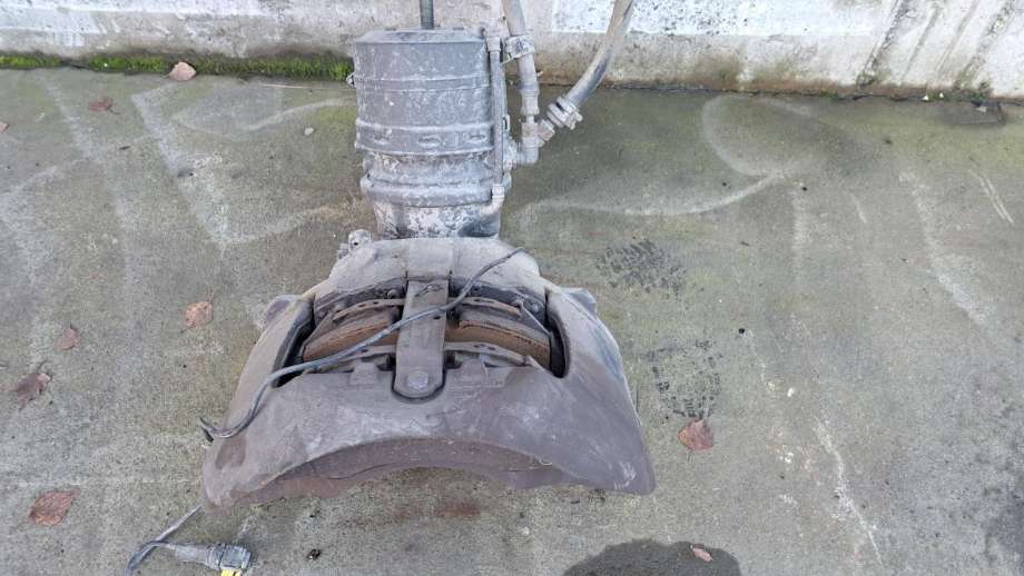 Bremsecaliper venstre foran til Lastebil Volvo FM, 2014-2020 (Versjon 4) (Versjon 4) (VOLVO|)