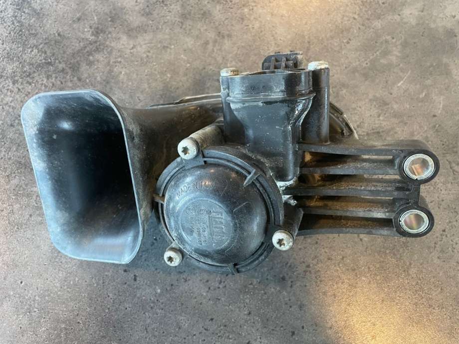 Horn/signalhorn til Lastebil Volvo FH 2021-->> (Versjon 5) (Versjon 5) (VOLVO|22054097|)