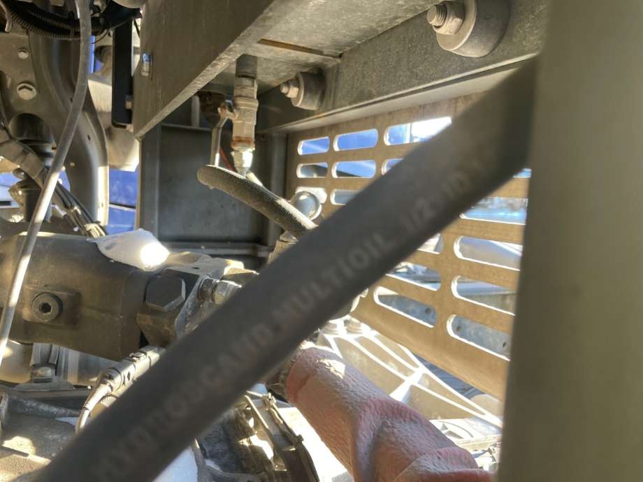 Hydraulikk tank til Lastebil Mercedes Actros 5 2019-->>  