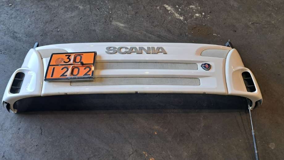 Grill til Lastebil Scania PGRT-Serie P, 2004-2015  (SCANIA|)