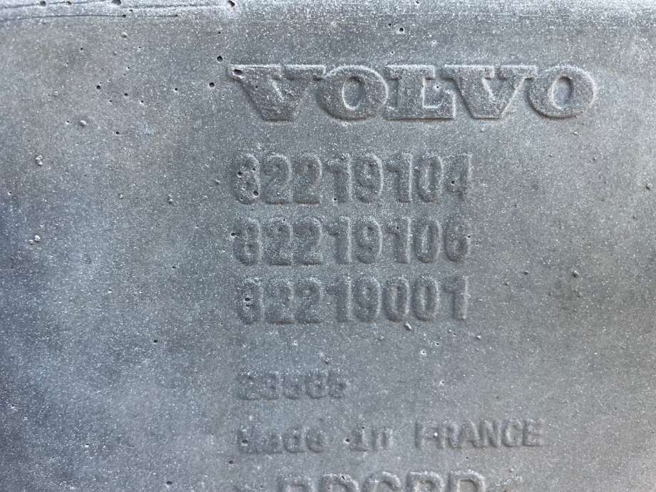 Kanalskjørt venstre til Lastebil Volvo FH 2021-->> (Versjon 5) (Versjon 5) (VOLVO|84046694|8221901|82217717)