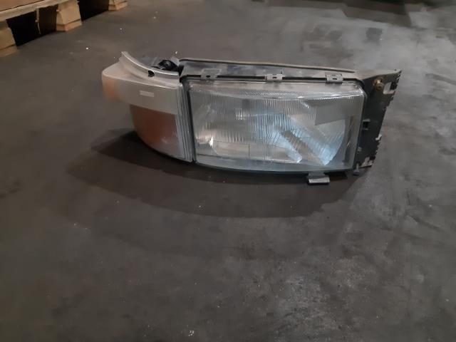 Frontlykt høyre halogen til Lastebil Scania 4-Serie R, 1995-2003  