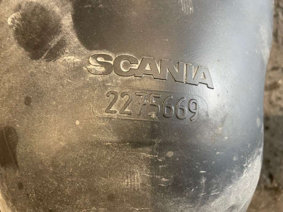 Turbo rør til Lastebil Scania LPGRS-Serie R 2018-->>  (SCANIA|2354972|2275669|)
