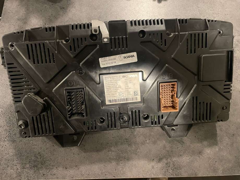 Instrumentpanel til Lastebil Scania PGRT-Serie G 2006-2015  (SCANIA|2627464|2491742|2020196)