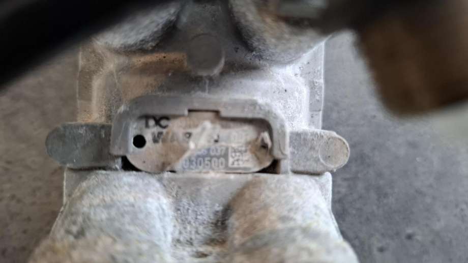 Bremsepumpe hoved til Lastebil Mercedes Actros 5, 2019-->>  (A0044313306)