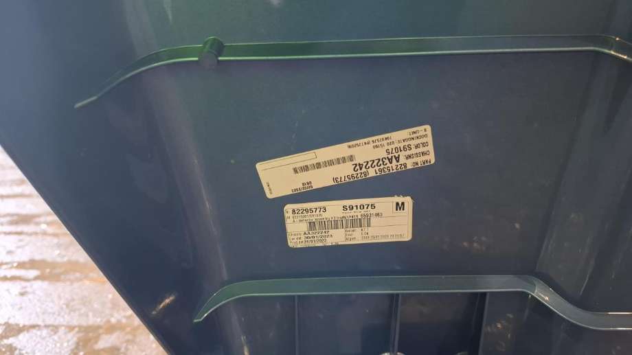 Spoiler bak til Lastebil Volvo FH, 2021-->> (Versjon 5) (Versjon 5) 