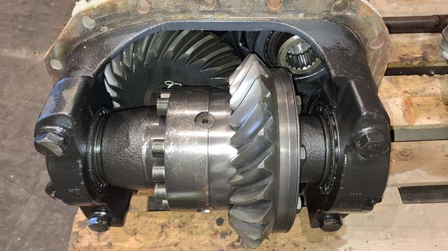 Lastebil, differensial til Lastebil Volvo FMX II 2013-->>  (S/N:LIN01164287|21917127|)