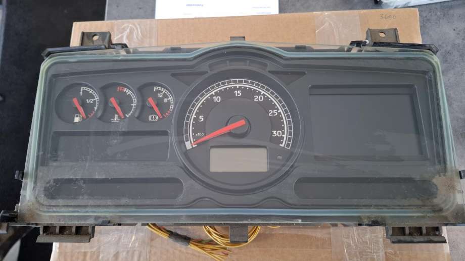 Speedometer til Lastebil Renault Midlum, 2007-2013  (74211050635)