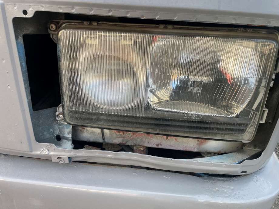 Frontlykt venstre halogen til Buss Mercedes LO-Serie, 1932-1972  