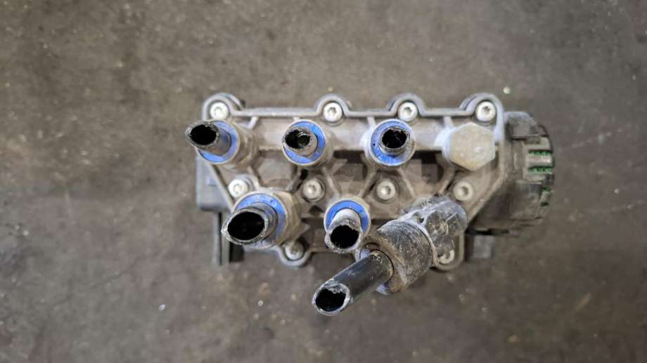 Lastebil, akselmodulator til Lastebil Volvo FH 2021-->> (Versjon 5) (Versjon 5) (|21133934)